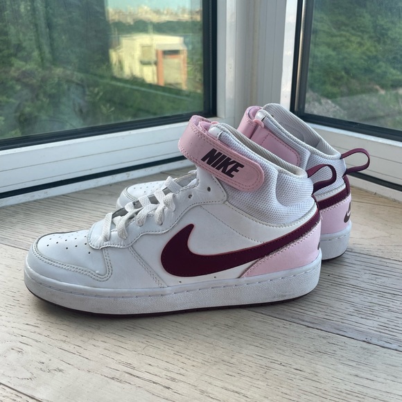 Nike dunks mid size 6Y pink! - Picture 5 of 9